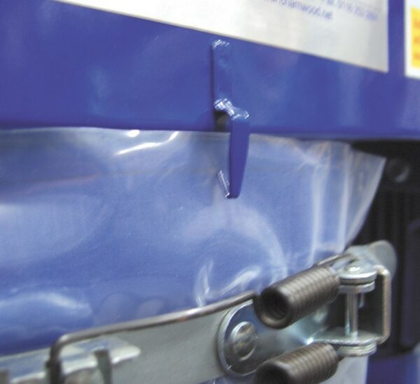 Charnwood W791/3 Professional Dust Extractor 3phase - Image 3