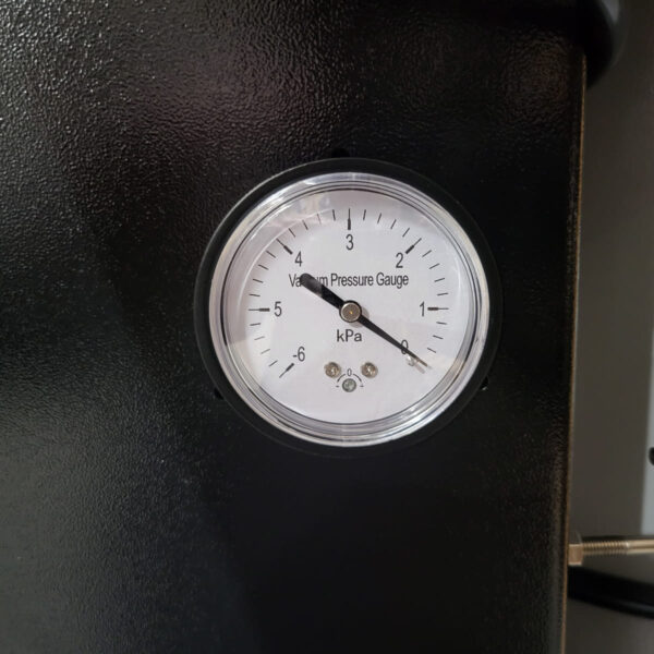 Charnwood Pro Series C400RA 4hp Cyclone Extractor with Remote Start & Auto Filter Cleaning 230volt16amp - Image 15