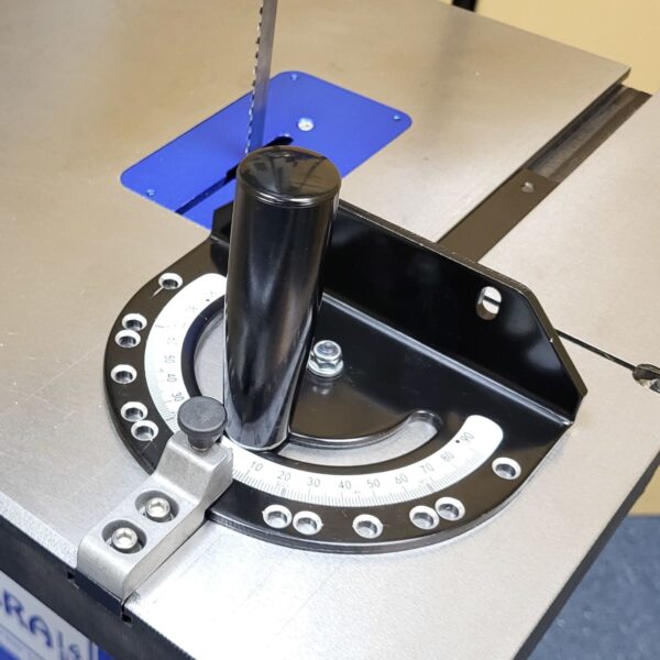 Charnwood C14BX 14" Bandsaw with 13" Cutting Depth with 1800watt Motor 230volt. - Image 13