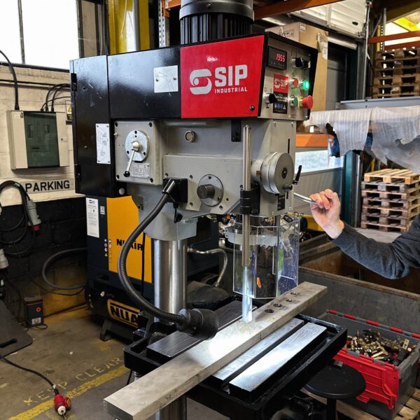 SIP 01721 F40-IDA Vari-Speed 2.2kW Heavy Duty Floor Pillar Drill 3-phase - Image 13