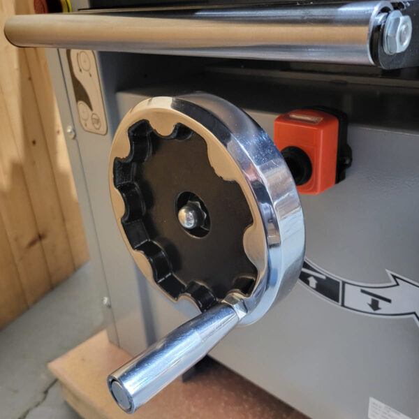 Charnwood Pro PT16S Planer Thicknesser 16″ x 9″ With Spiral Cutter Block 16amp - Image 9