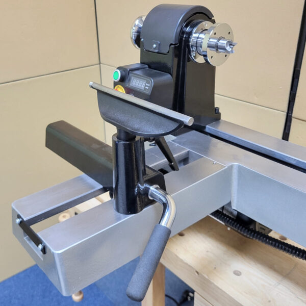 Charnwood Pro Series1421VF Variable Speed Lathe With VFD Inverter 14″ x 22″ - Image 6